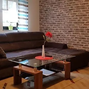  Apartment Faber